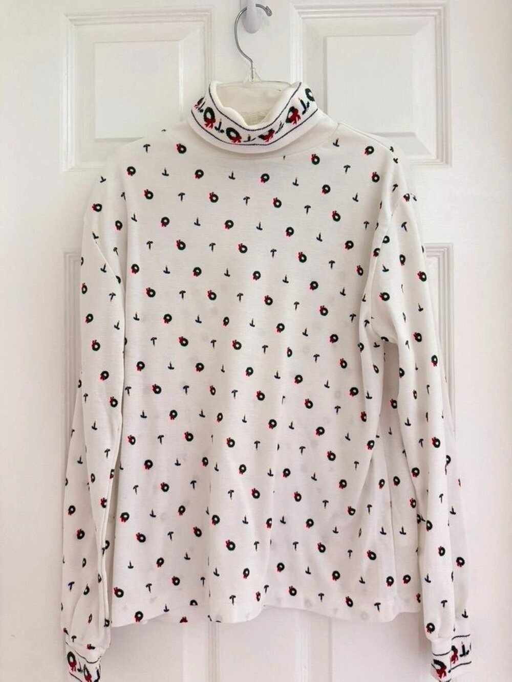 Countryside Classics Vintage Holiday Turtleneck Top Christmas Wreaths Size Med
